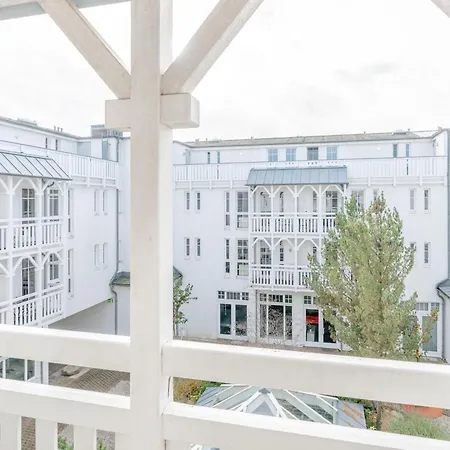 Fantastisches Im Seepark Mit Balkon Apartment Sellin (Rugen)